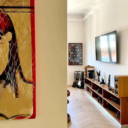 アパート Gallery Art Flat Near The Colosseum And Domus Aurea ローマ